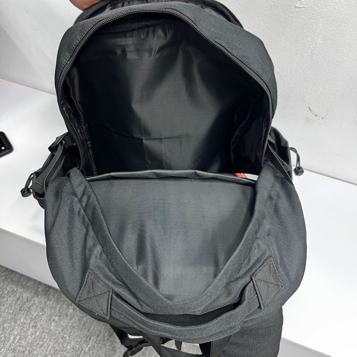 FASHION Trend Multi-Chamber Urban Backpack (Beige)