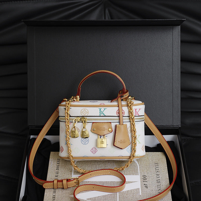 Small Vintage Print Versatile Women's Handbag (Apricot)