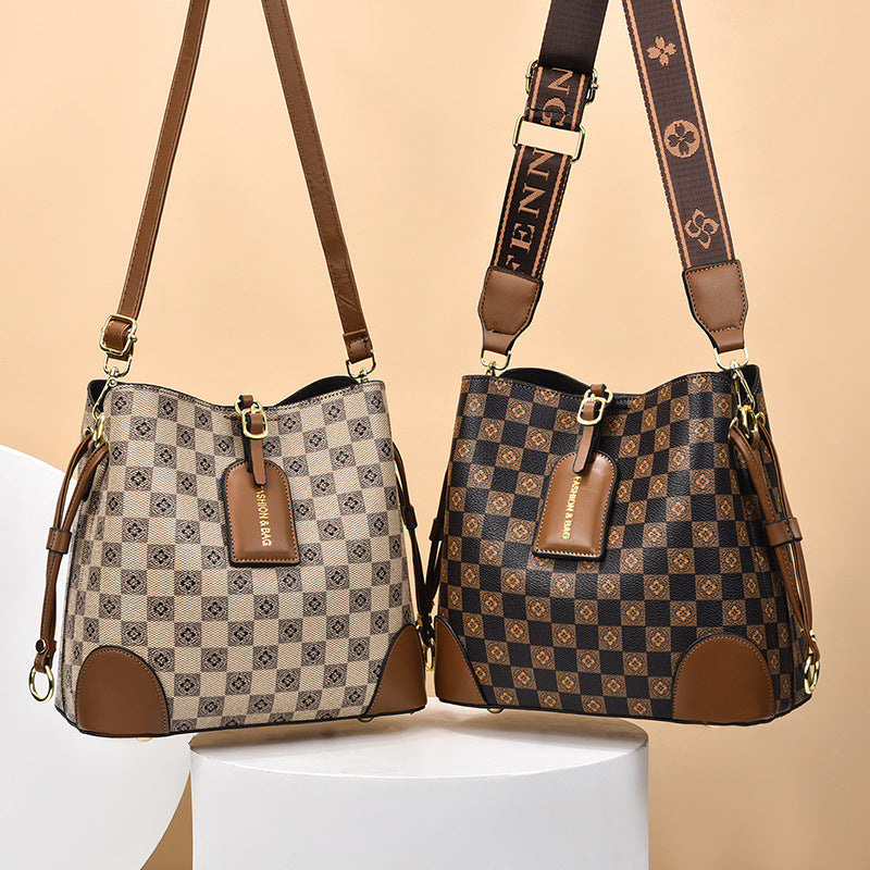Fashionable Versatile Bucket Women's Shoulder Bag (Coffee)