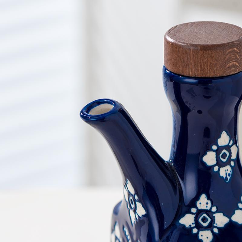 Vintage Blue & White Ceramic Oil Bottle — Bohemian Floral Cruet with Wooden Stopper (250ml)