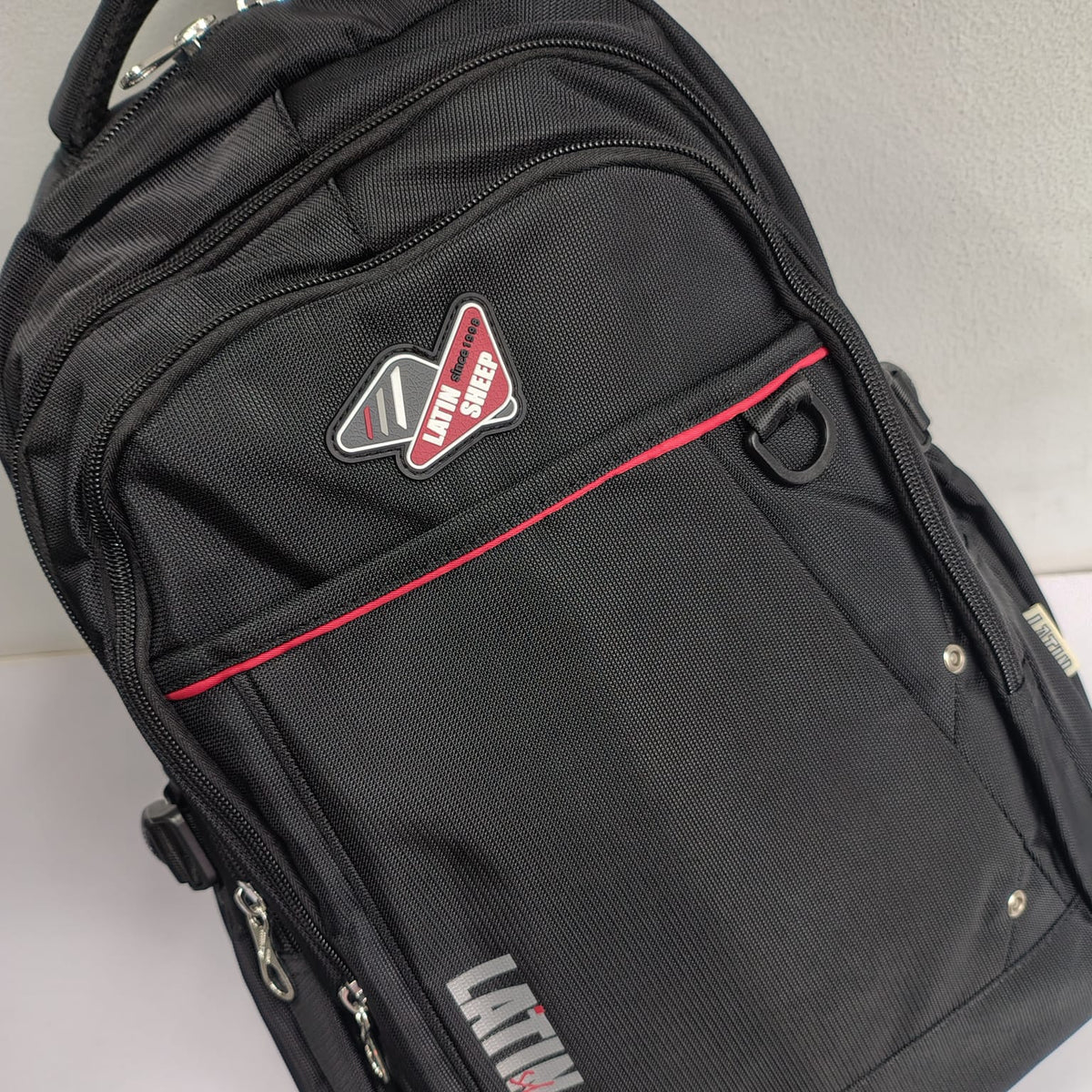 LATIN SHEEP Modern Casual Classic Backpack (Black)