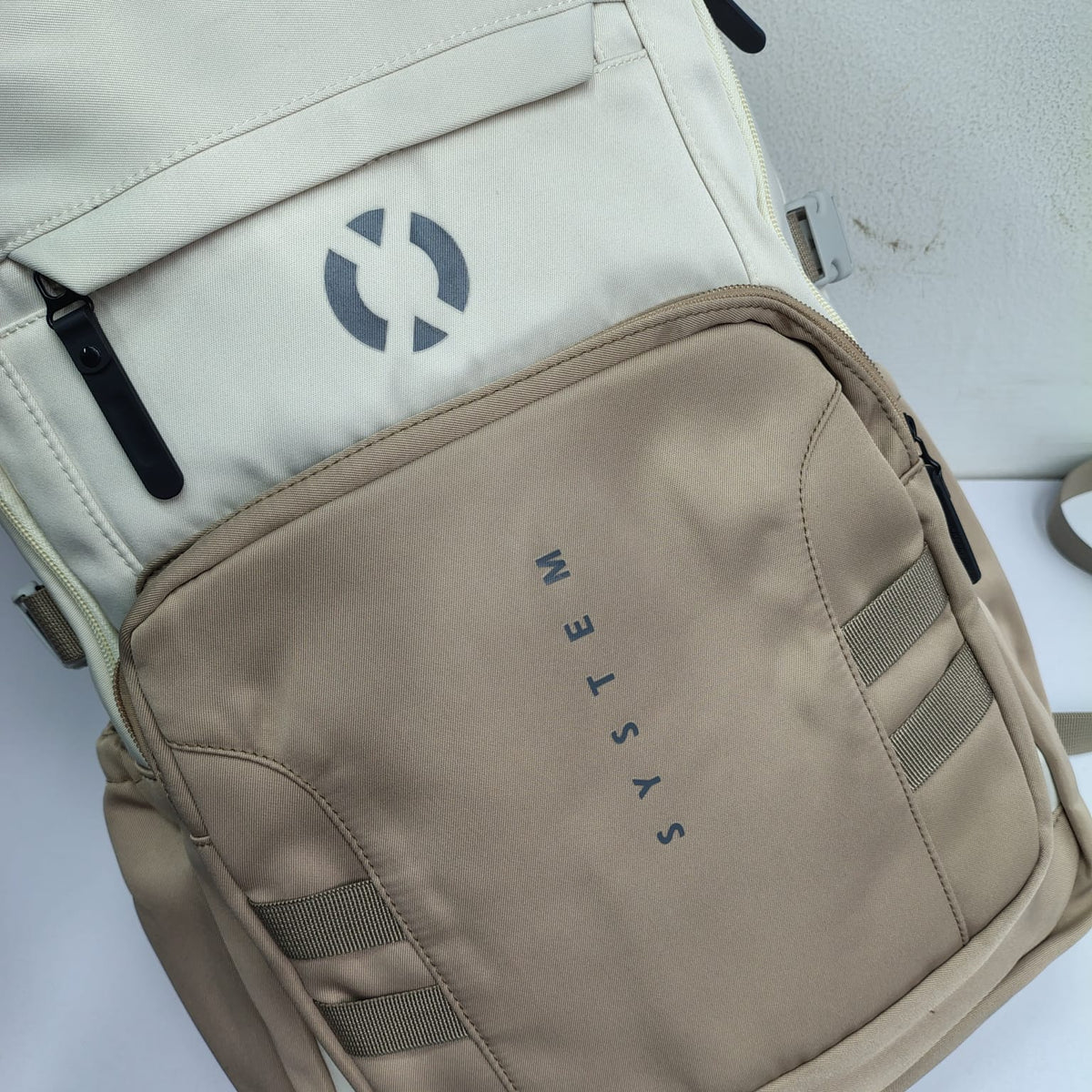 SYSTEM Minimalist Large Capacity Backpack (Beige)