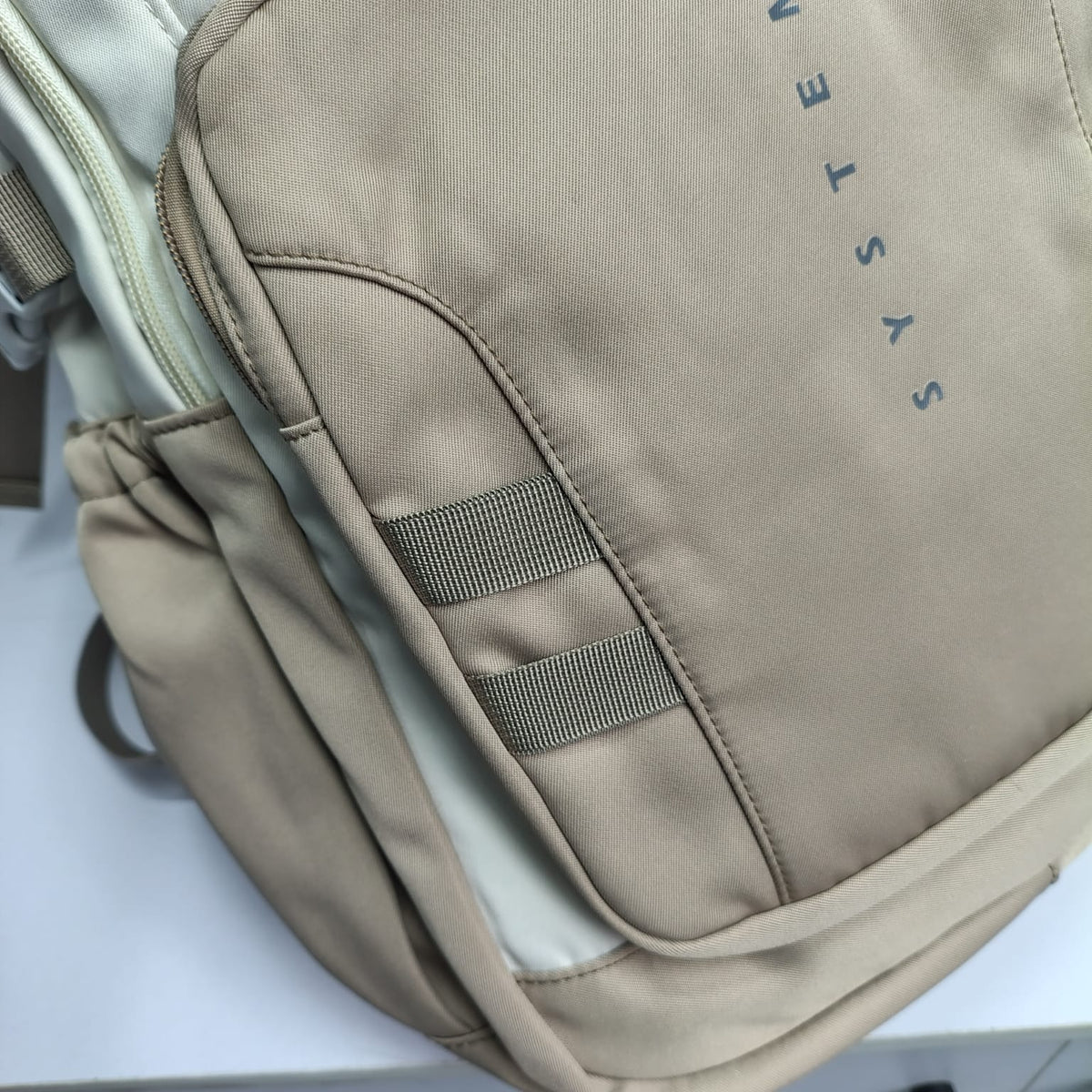 SYSTEM Minimalist Large Capacity Backpack (Beige)