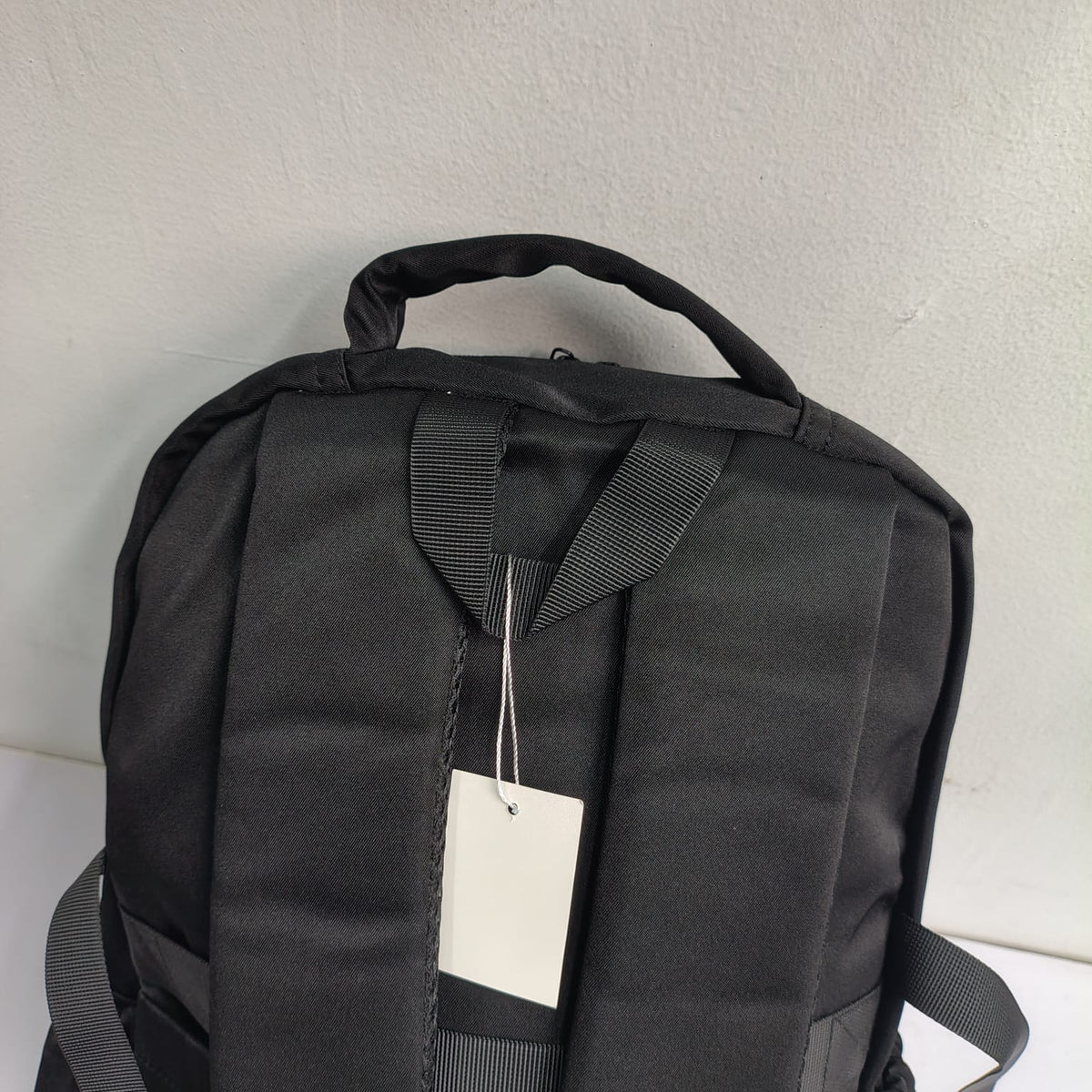 SYSTEM Minimalist Large Capacity Backpack (Black)