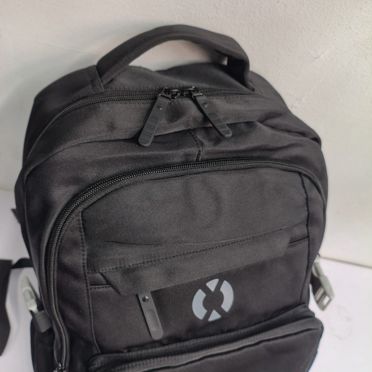 SYSTEM Minimalist Large Capacity Backpack (Black)