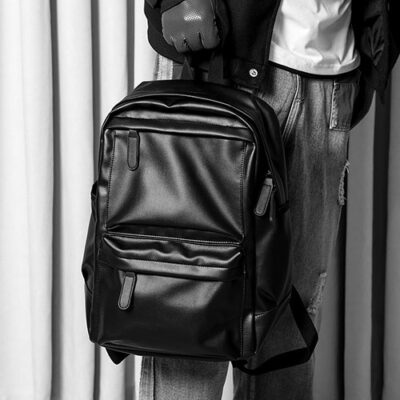 New Leisure Large Capacity Leather Men's Backapck (Black)